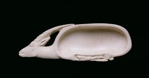 Perfume spoon in the shape of a gazelle with bound legs, from Qaw el-Kebir